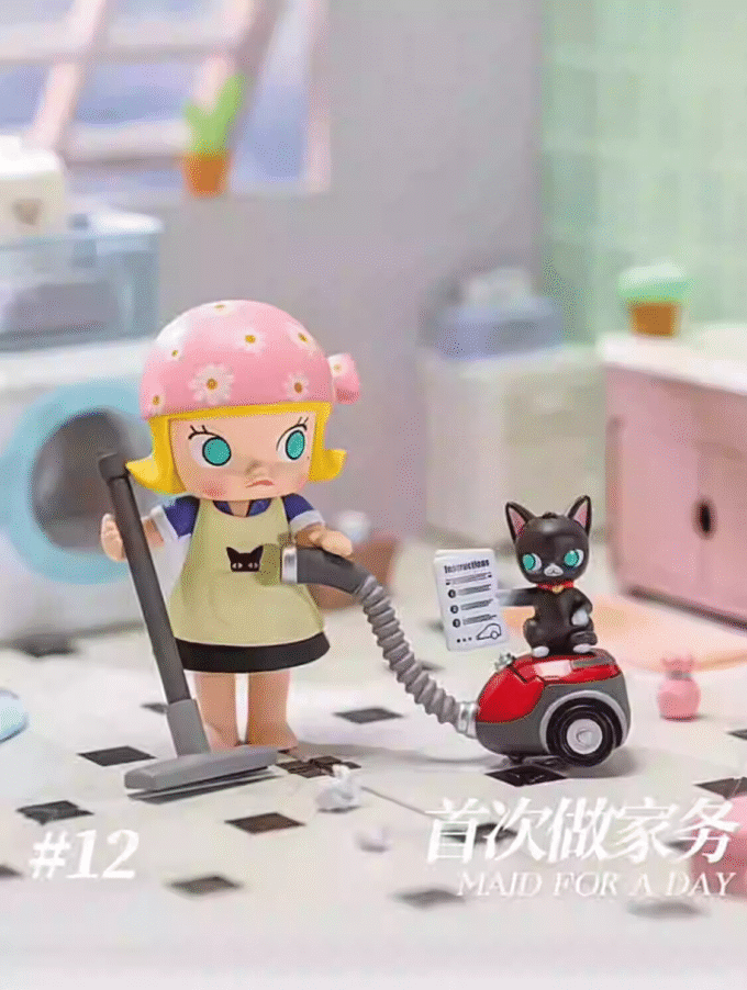 POP MART A Boring Day with Molly Series Confirmed Blind Box Figure Art Toys Gift