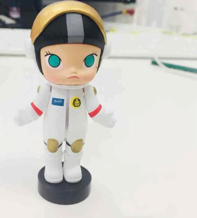 POP MART Kennyswork Molly Career 2 Series Confirmed Blind Box Figure Art Toys